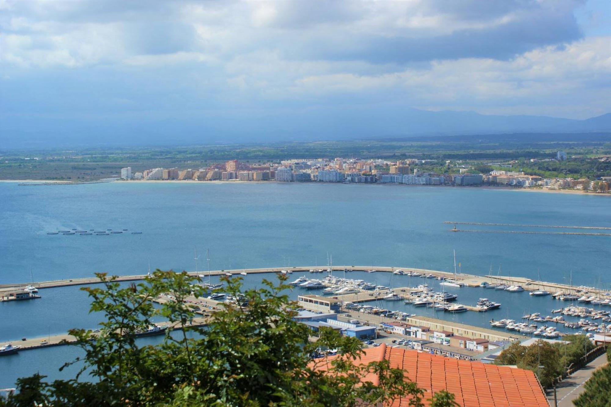 Apartamento Casa Linda Con Vistas Espectaculares Av-40 Roses Esterno foto